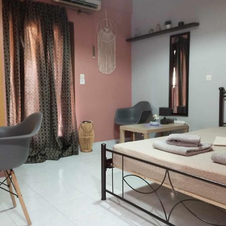 Cozy Studio Flat 1 Bedroom-Very Central Location Mytilíni エクステリア 写真