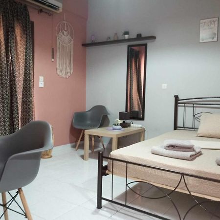 Cozy Studio Flat 1 Bedroom-Very Central Location Mytilíni エクステリア 写真